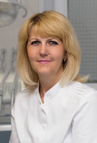 Свиридова Нина Владимировна, стоматолог терапевт клиники дентальной имплантации